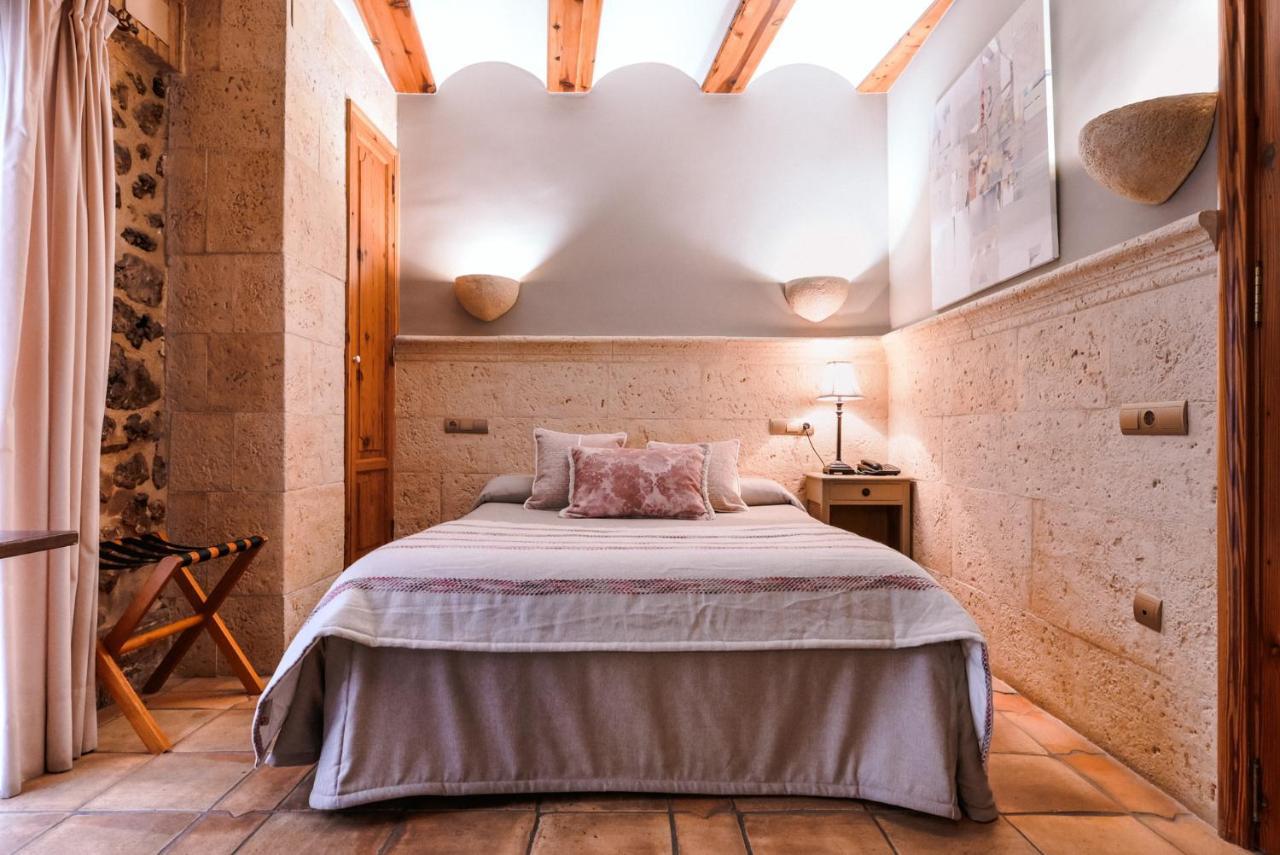 Casa Babel 3* Vilallonga