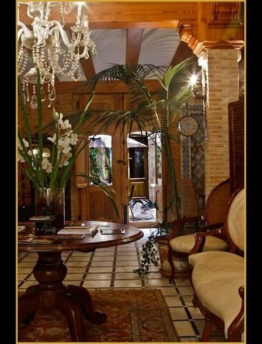 Casa Babel 3* Vilallonga